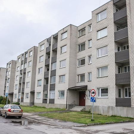 Metsa 49 Apartment Haapsalu Bagian luar foto