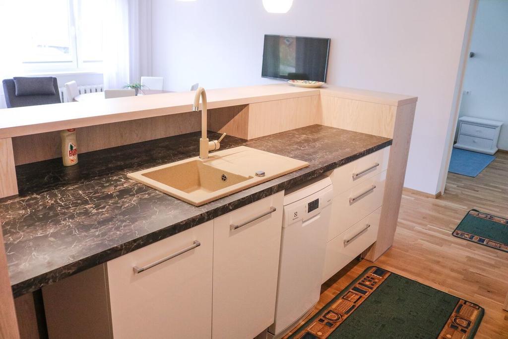 Metsa 49 Apartment Haapsalu Bagian luar foto